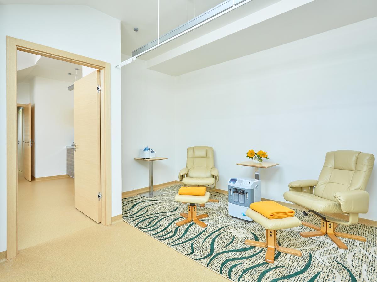 Iris Hotel