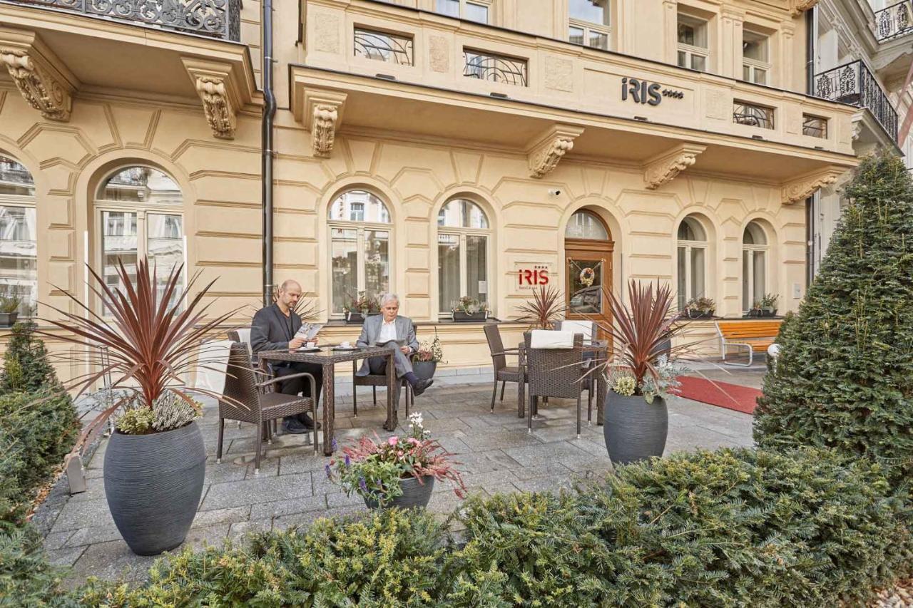 Iris Hotel 4*